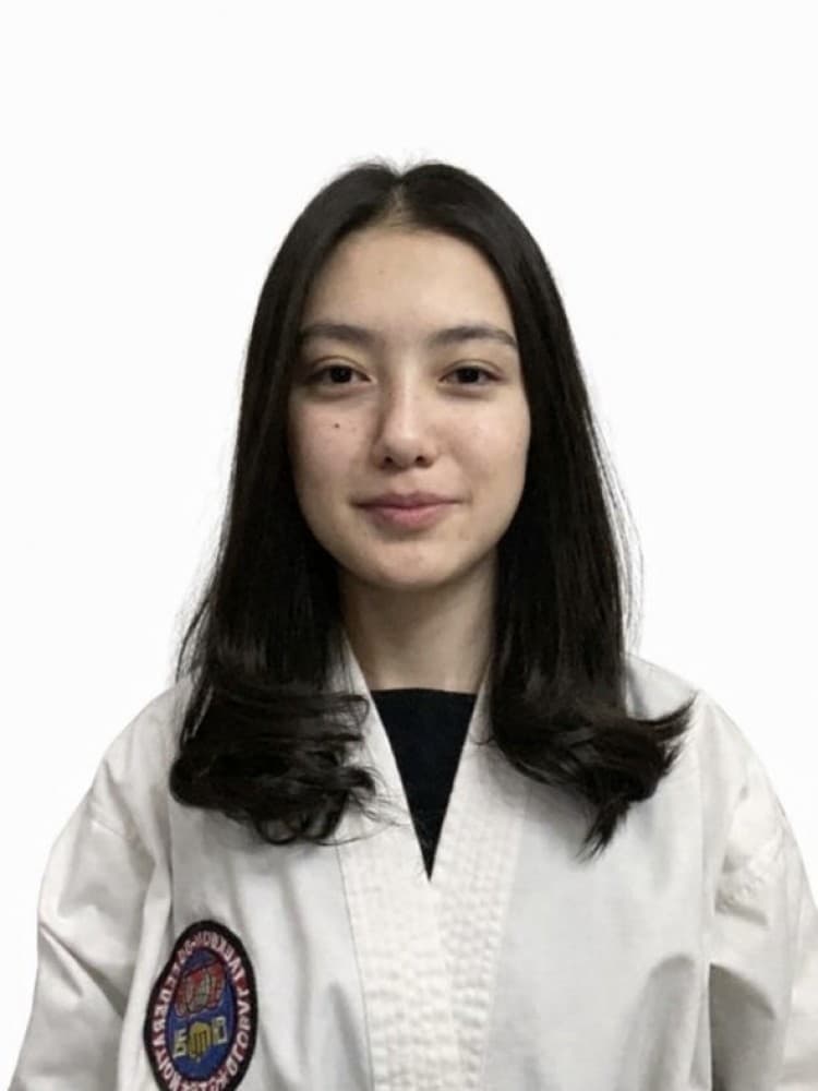 Арууке Д.